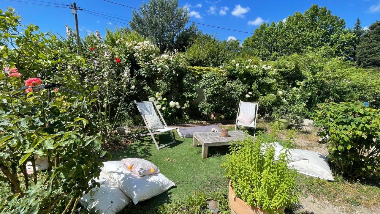 Lulu En Provence Bed and Breakfast LʼIsle-sur-la-Sorgue Eksteriør billede
